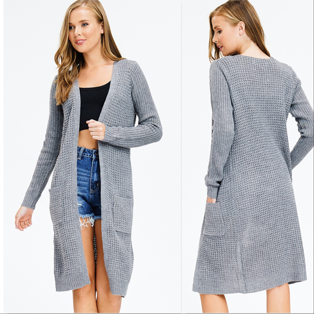 LAST 1 GRAY KNITTED CARDIGAN *NO OFFERS - Picture 2 of 4